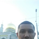  ,   Maksim, 44 ,   