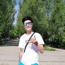  ,   Pluto, 32 ,   ,   