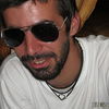  ,   Gio, 40 ,  