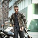  ,   Djon Ohren, 37 ,   ,   , c , 