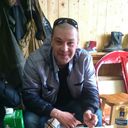 ,   Viktor, 44 ,  