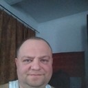  ,   Viktor, 44 ,   