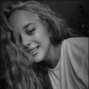  ,   Kristina, 22 ,  