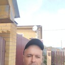  ,   Viktor, 46 ,   ,   