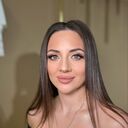  ,   Valeria, 24 ,   ,   