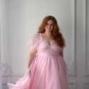  ,   Lili, 48 ,   ,   