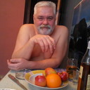  ,   Serge, 66 ,   