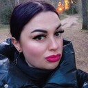  -,   Regina, 33 ,     , c 