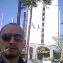  ,   Viktors, 46 ,   