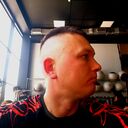  ,   Den, 44 ,   ,   