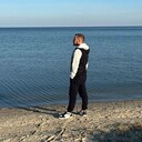  --,   , 32 ,   c 