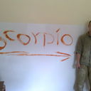  ,   Hoog, 34 ,   