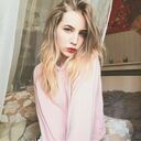  ,   Lady, 25 ,   ,   , c 