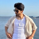  ,   Huseyin, 25 ,   ,   