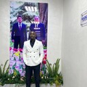  ,   Victor, 41 ,   c 