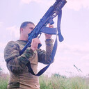  ,   Denis, 32 ,   ,   , c , 