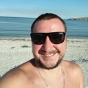  ,   Marat, 42 ,   ,   