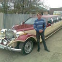  ,   Viktor, 46 ,   