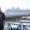  ,   Pavel, 40 ,   ,   , c 