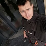  ,   Alex, 35 ,   ,   