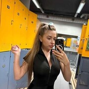  , 