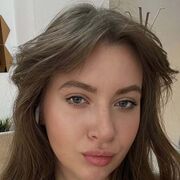  ,  Esma, 34