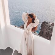  ,   Yana, 29 ,   c 