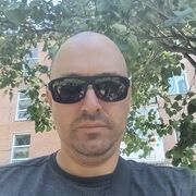  ,  Artur, 38