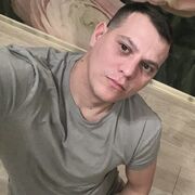  ,   Igor, 32 ,   ,   