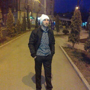  ,  Koba, 37
