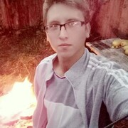 ,   Maxim, 26 ,   ,   , c 