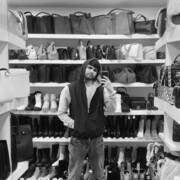  ,   Salamon, 24 ,   ,   