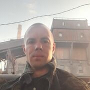  ,  Igor, 35