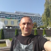  ,   Leonid, 43 ,   ,   , c , 