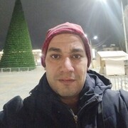  ,   Ahmad, 44 ,   ,   , c , 