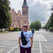  ,   Russlan, 42 ,   ,   
