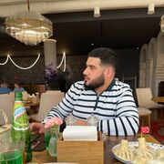  ,  Sarkis, 31