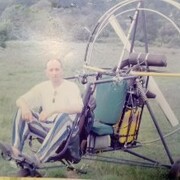 ,   Maikl, 81 ,     , c 