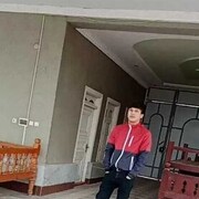  ,  Ali, 26