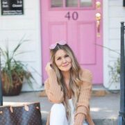  ,   Elena, 44 ,   ,   
