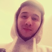  ,   Bob, 32 ,  