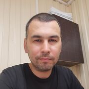  ,  Farit, 35
