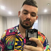  ,   Aleks, 32 ,   ,   