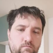  ,  Max, 44