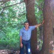  ,   Artur, 45 ,  