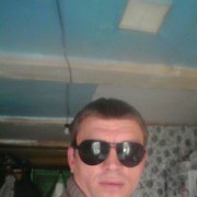  ,   Denis, 40 ,   ,   , c 