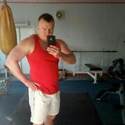  ,   Valentin, 44 ,   ,   , c , 
