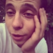  ,   Vlad, 28 ,   