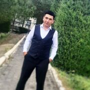  ,  Nazirjon, 25