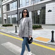  ,  Lina, 34